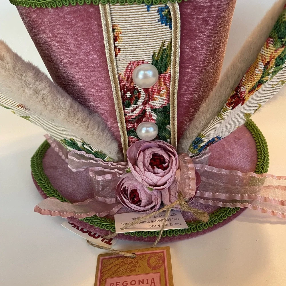 NWT Begonia Market Rose Mauve Velvet Mini Top Hat ~ 7” Decorative Display Piece